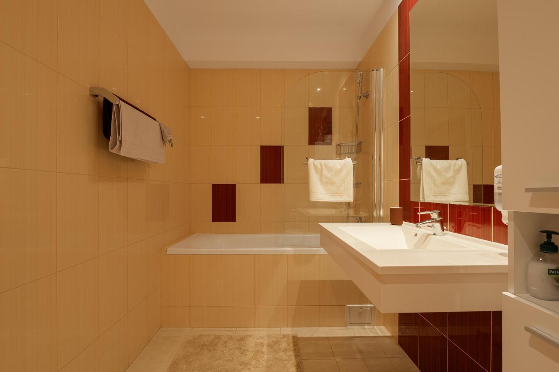 Airport Rin Nord Residence Apartment - Self Check-In Otopeni Exterior foto